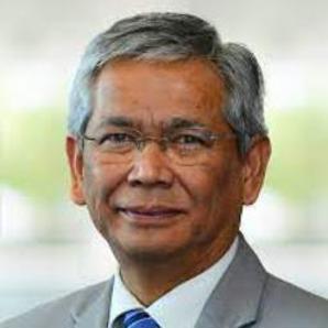 Raja Dato’ (Dr) Abdul Aziz bin Raja Adnan